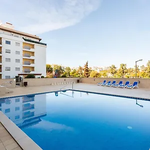 luxury-2-bedroom-city-apartment-with-pool-in-lagos.hotelaalgarve.com/